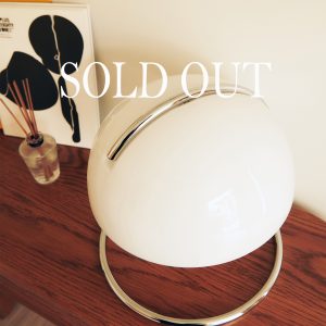 GLASS TABLE LAMP in WHITE - ESME By Kin