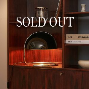 GLASS TABLE LAMP in BLACK - ESME By Kin